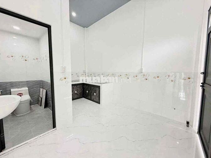 cần bán gấp nhà xã đa phước , bình chánh , hcm