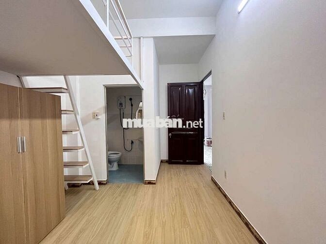 Chính chủ cho thuê phòng duplex cửa sổ ngay Sư Vạn Hạnh Q10 