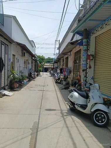 Bán MT đường Số 3, Tân Tạo A, Bình Tân DT 8 x 12.5m. Giá bán 6.9 tỷ th