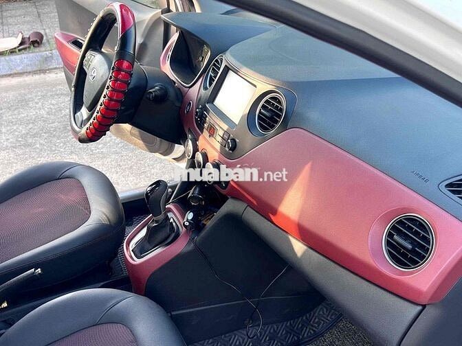 Hyundai Grand i10 Sedan 1.2 AT sản xuất 2020
