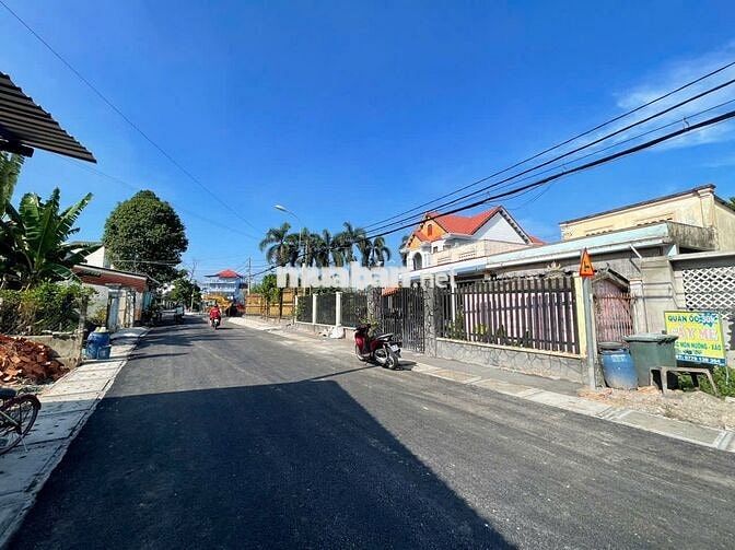 Bán đất 172m2 tại Xã Trung Lập Thượng, 1,034 tỷ, mặt tiền 10m