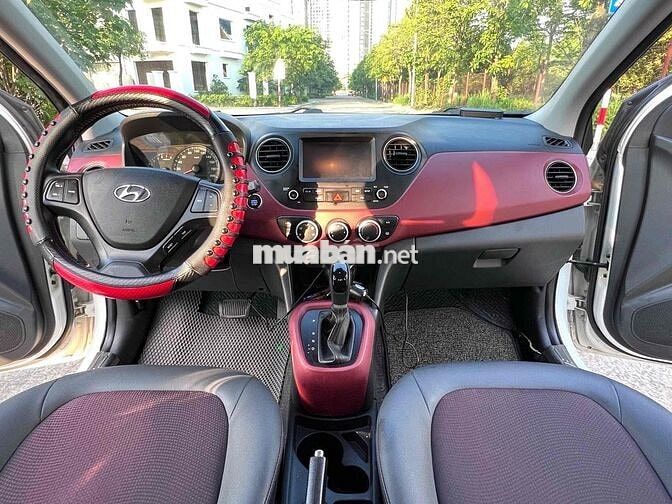 Hyundai Grand i10 Sedan 1.2 AT sản xuất 2020