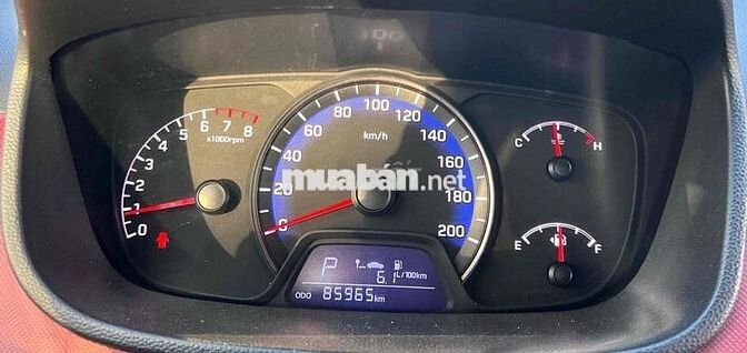 Hyundai Grand i10 Sedan 1.2 AT sản xuất 2020