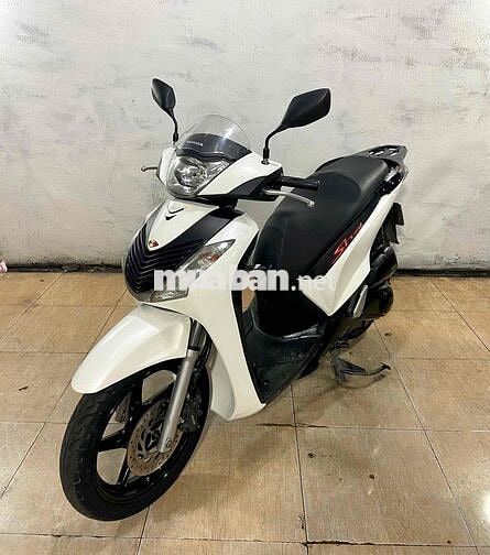 Honda SH 125 Trắng up áo ý