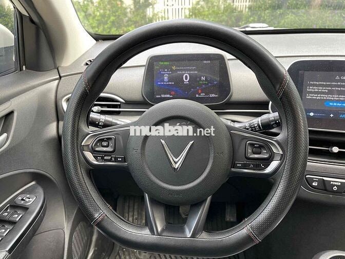 VinFast VF5 Plus mua pin sản xuất 2025