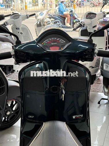 Piaggio Vespa GTS 150 2021 Xanh Racing chính chủ
