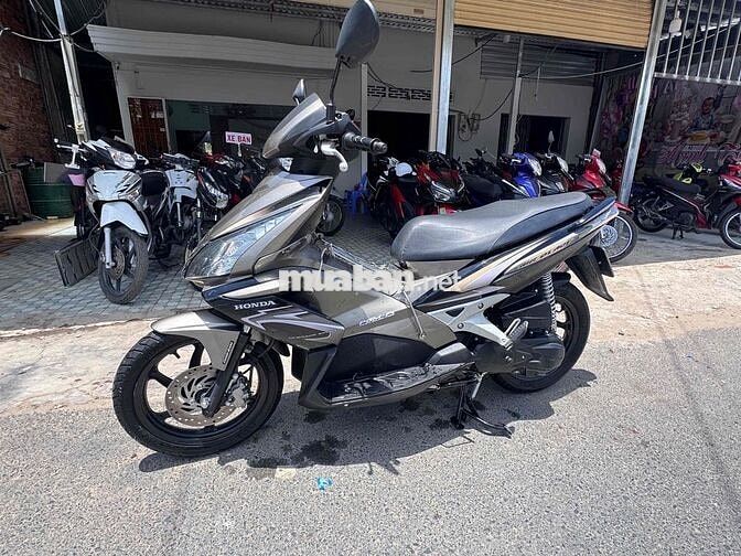 Honda Air Blade Fi màu Nâu