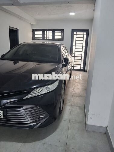 Toyota Camry 2020 2.5Q Đen