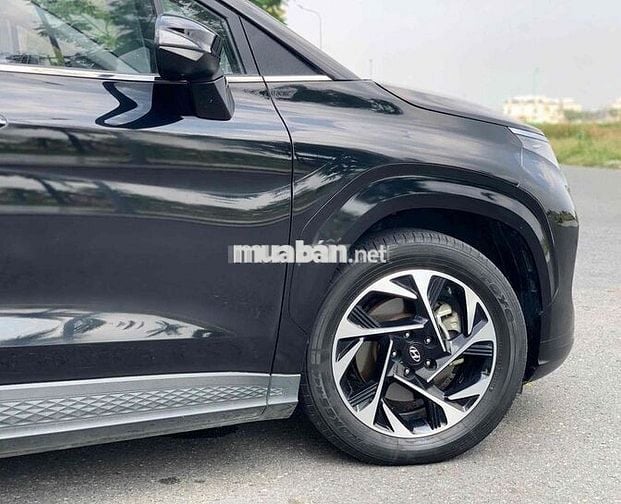 Hyundai Custin 2.0 Cao Cấp 2024 - Siêu lướt 36k km