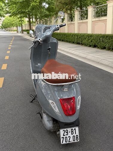 Piaggio Vespa Primavera 2016 Xám 20000km