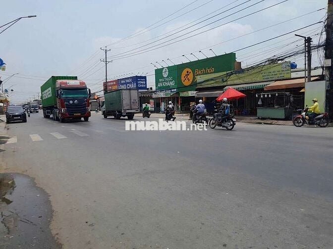 Đất 5 x 35m Mặt tiền đường Giồng Lớn. Sát bên Hành Chính Công