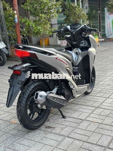 Honda Vario 150 2021 màu Bạc bao hồ sơ