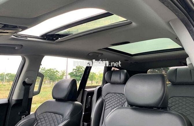 Hyundai Custin 2.0 Cao Cấp 2024 - Siêu lướt 36k km