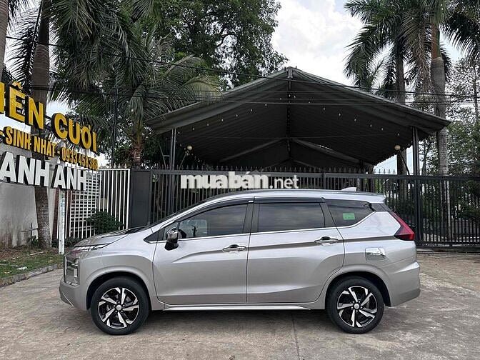 Mitsubishi Xpander Premium 2022 Bạc odo 9v k lỗi