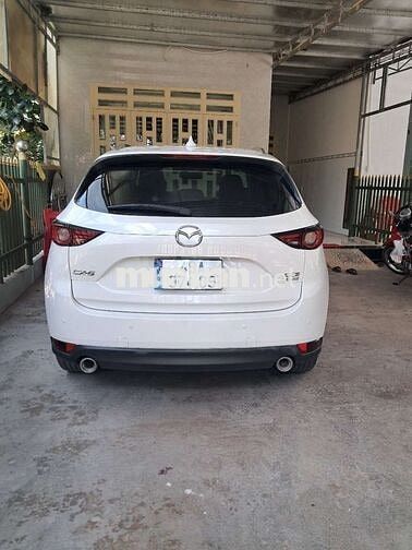 Mazda CX-5 màu Trắng 2020 deluxe