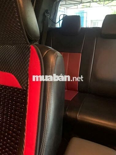 Ford Ranger XLS Trắng