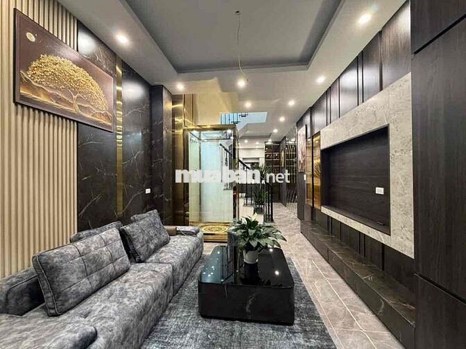 Siêu phẩm Phố Quan Nhân, nhà đẹp ở luôn, cánh 20m oto tránh, 40m*5 tần