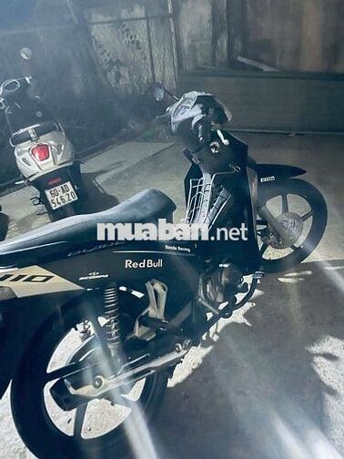 Honda Blade màu Đen