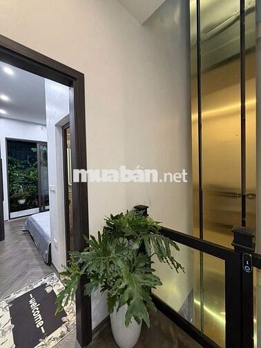 HOT ĐỐNG ĐA 5 TẦNG THANG MÁY 6P KK NGÕ RỘNG NỘI THẤT HIỆN ĐẠI Ở NGAY