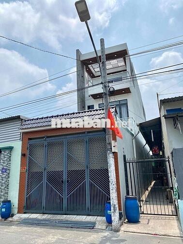 NHÀ PHỐ 3 TẦNG FULL NỘI THẤT MẶT TIỀN KINH DOANH !