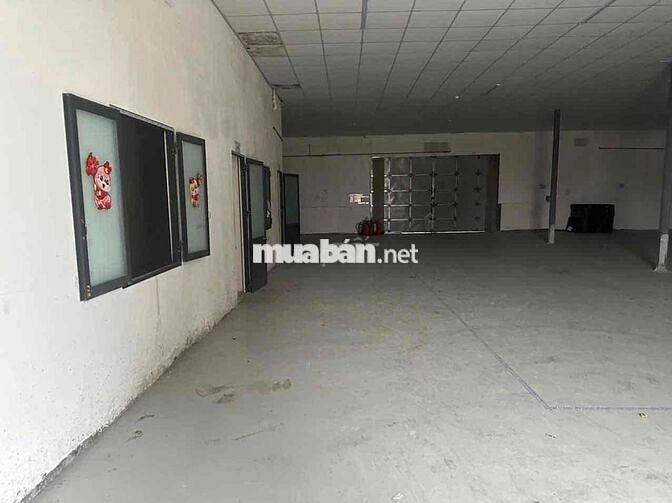 ✅CHO THUÊ KHO ĐƯỜNG TÂN SƠN 130k/m2 QUẬN TÂN BÌNH