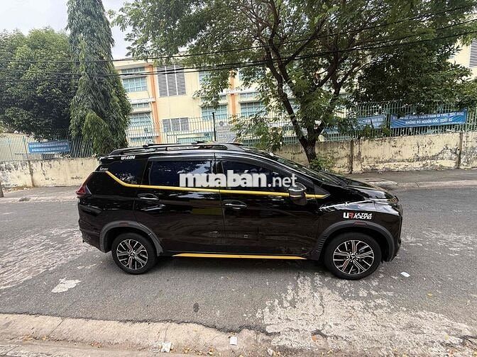 Mitsubishi Xpander Đen 7 chỗ