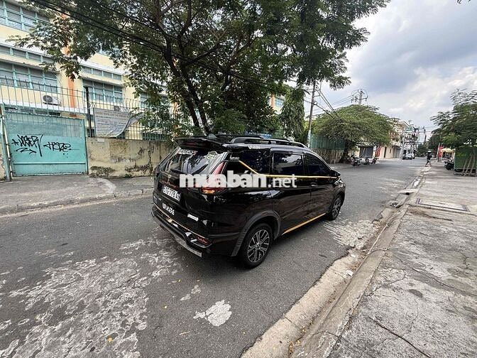 Mitsubishi Xpander Đen 7 chỗ