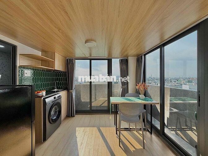 Duplex Ban Công Cửa Sổ Gác Cao 2M ngay Công Viên Làng Hoa