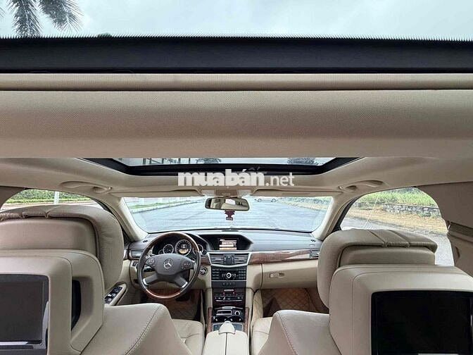 Mercedes-Benz E 300 2011 Đen 140000 km