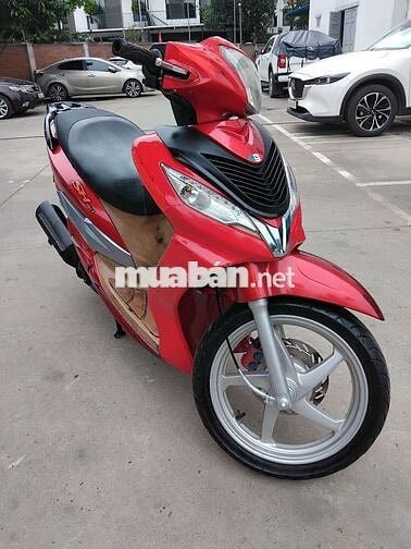 bán rẻ 6triệu5 xe giống xe Sh.mới toanh.đời 2017