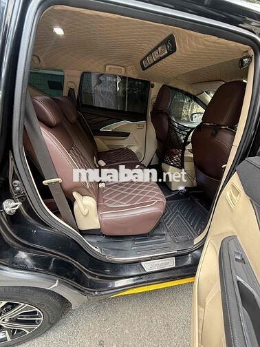 Mitsubishi Xpander Đen 7 chỗ