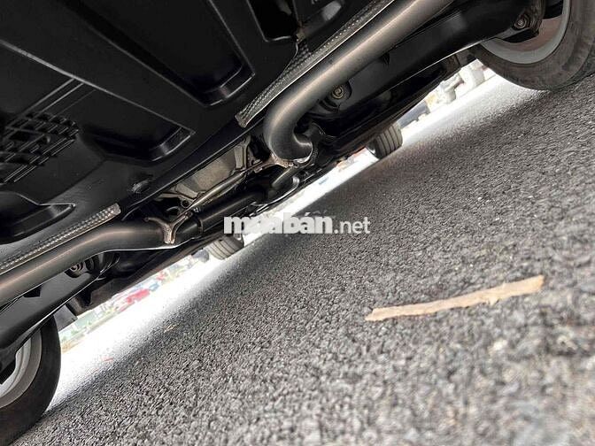 Mercedes-Benz E 300 2011 Đen 140000 km