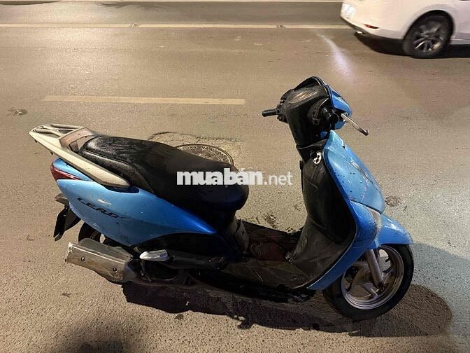 Honda SCR màu Xanh