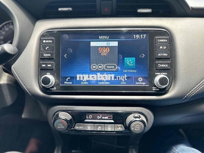 Nissan Kicks 2023 Đk 2024 1.2HEV Trắng 40000 km