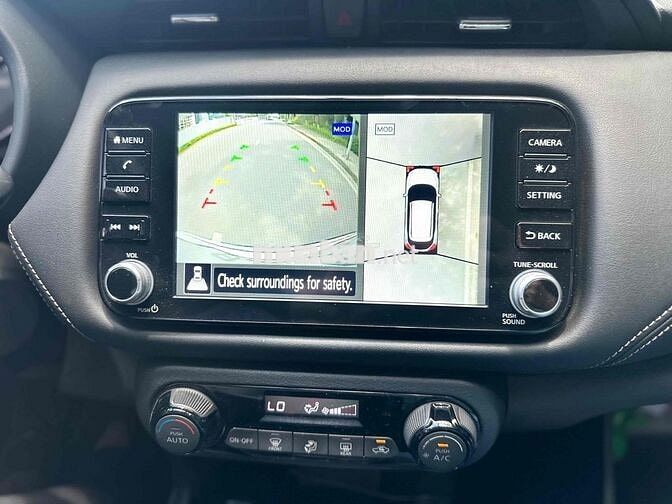 Nissan Kicks 2023 Đk 2024 1.2HEV Trắng 40000 km