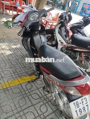Honda Future 2 Đỏ đen cần bán lại