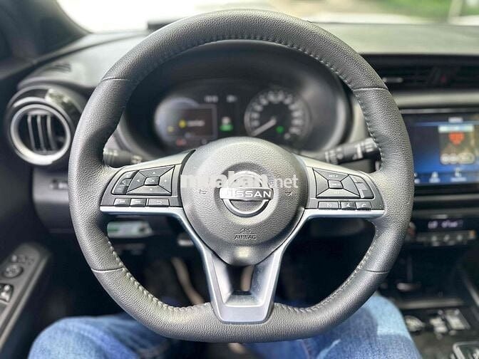Nissan Kicks 2023 Đk 2024 1.2HEV Trắng 40000 km