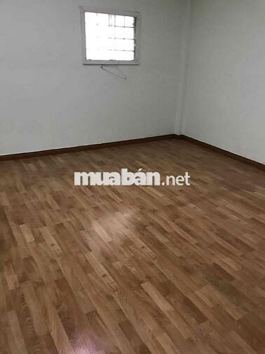 nhà nguyên căn hẻm xe tải khu Phạm Hùng sầm uất