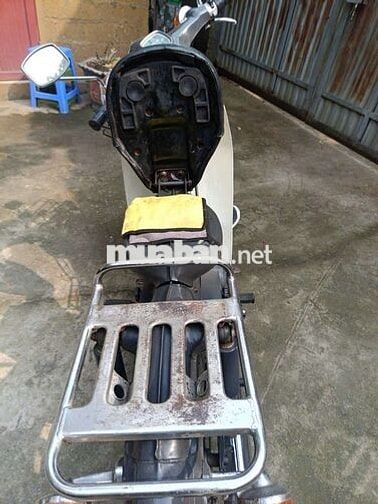 Honda Cub 79/70 Trắng, Đen Đã sử dụng
