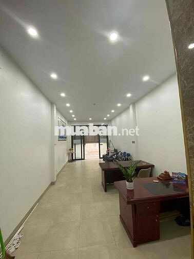 Nhà thuê phố Mạc Thái Tông, Diện tích 55M2 x 6 Tầng có Thang Máy
