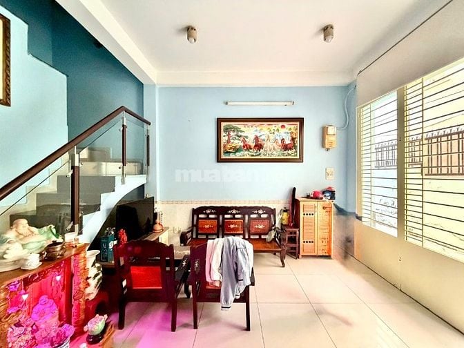 CHÍNH CHỦ BÁN NHÀ HẺM,GẦN PHẠM VĂN ĐỒNG BÌNH THẠNH.