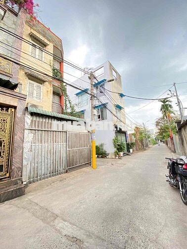 Nhà Lô Góc Kinh Doanh Đỉnh Cao – Ngay Ngô Chí Quốc, Gần Chợ Đầu Mối, G