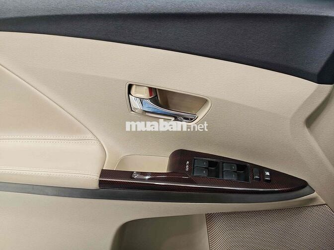 Toyota Venza 2009 2.7 màu trắng cực mới.