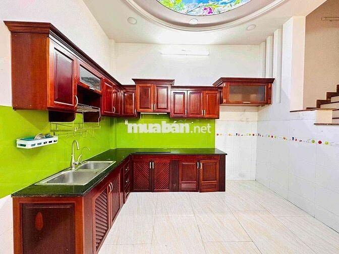 NHÀ MỚI 4 LẦU XE HƠI NGỦ - THÔNG RA TRƯỜNG NCTRỨ