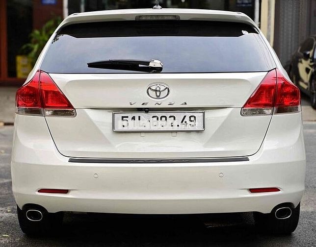 Toyota Venza 2009 3.5 V6 Trắng