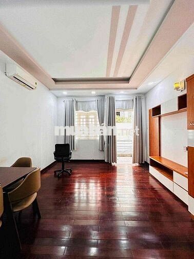 NHÀ MỚI 4 LẦU XE HƠI NGỦ - THÔNG RA TRƯỜNG NCTRỨ