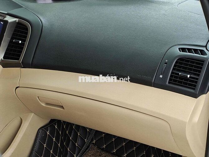 Toyota Venza 2009 2.7 màu trắng cực mới.