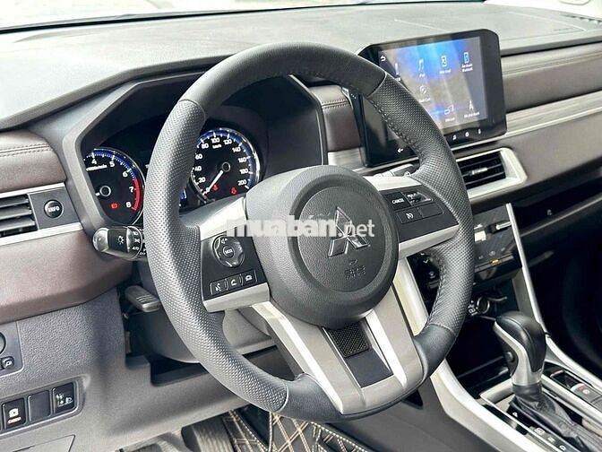 Mitsubishi Xpander 2023 Premium 63000 km