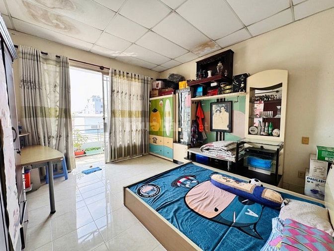 3 TỶ 050 - Gía tốt mua làm tài sản - Cần bán gấp nhà Hai Bà Trưng - Q3