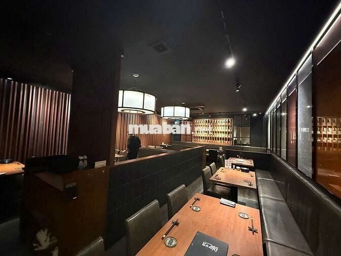 Cho thuê nhà Mặt Tiền Nguyễn Văn Linh Quận 7